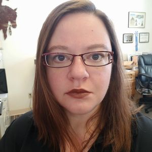 Meet your Posher, Adrienne